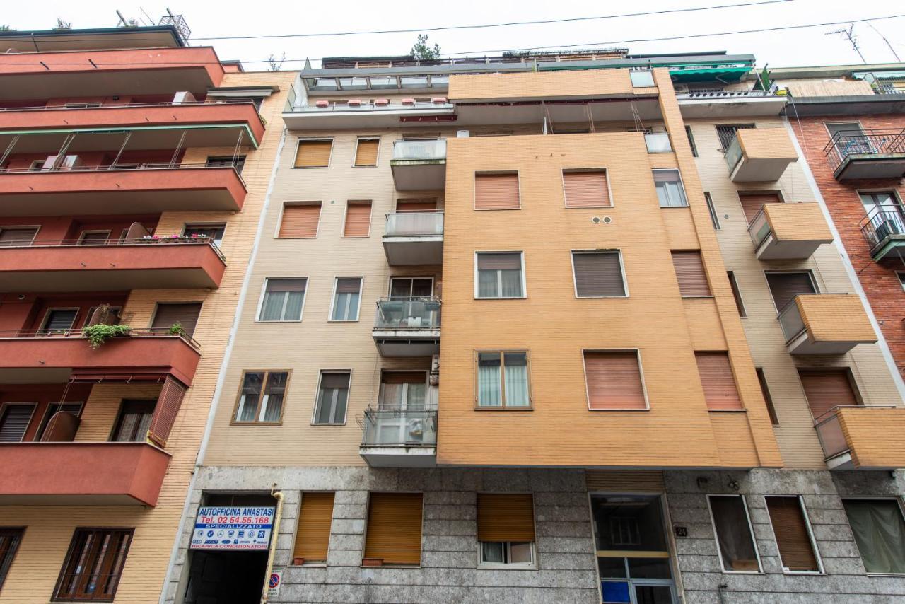 Bnbutler Friuli, 24 - Porta Romana Apartment Milan Bagian luar foto